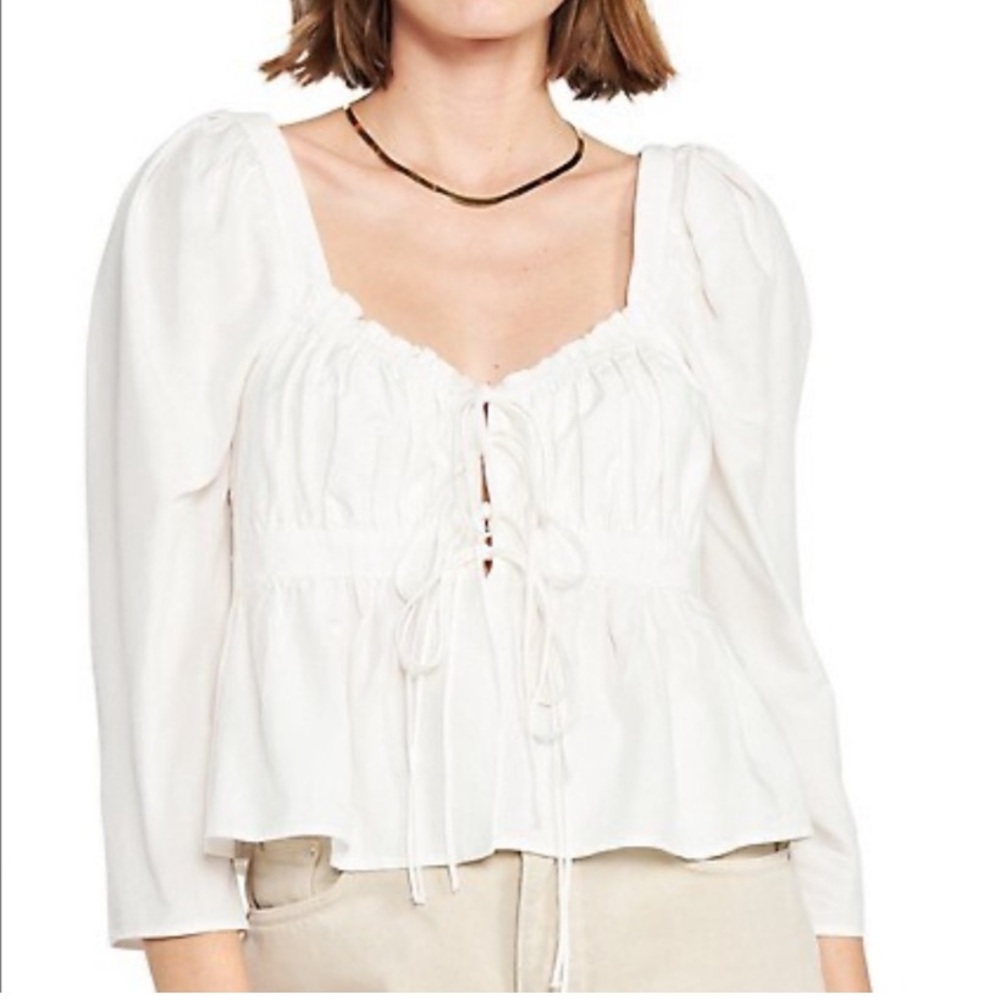 En Saison White Peasant Blouse Medium Puff Sleeve Lace Up Milkmaid Top